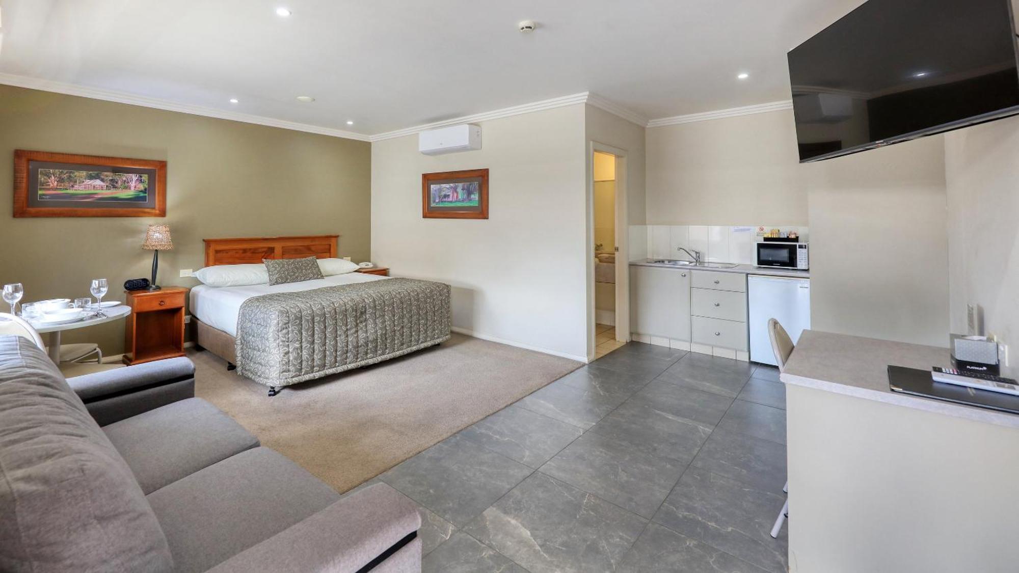 The Saltbush Motor Inn Hay Exteriér fotografie